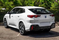 2024 BMW
                iX2 xDrive30 M Sport