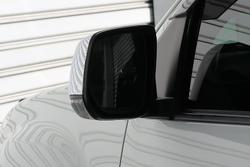 2017 Isuzu
D-MAX LS-Terrain