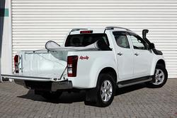 2017 Isuzu
D-MAX LS-Terrain