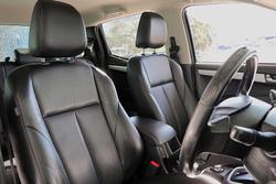 2017 Isuzu
D-MAX LS-Terrain