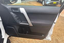 2022 Toyota
Landcruiser Prado GXL