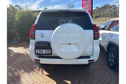 2022 Toyota
                Landcruiser Prado GXL