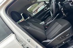 2022 Kia
                Sorento Sport