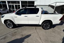 2023 Toyota
Hilux SR5