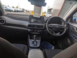 2021 Hyundai
                Kona Active