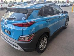 2021 Hyundai
                Kona Active