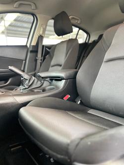2016 Mazda
3 Neo