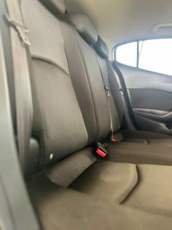 2016 Mazda
3 Neo