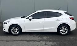 2016 Mazda
3 Neo