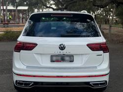 2022 Volkswagen
Tiguan 162TSI R-Line