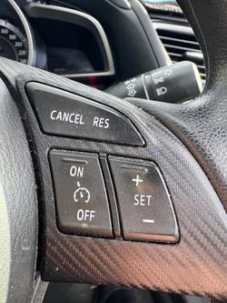 2016 Mazda
3 Neo