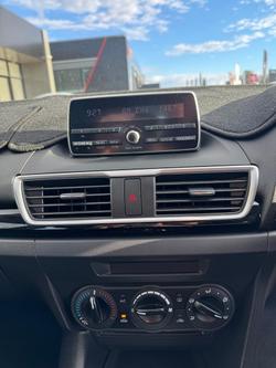 2016 Mazda
3 Neo
