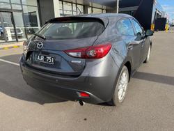 2016 Mazda
3 Neo
