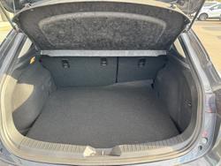 2016 Mazda
3 Neo