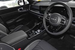 2025 Kia
Sorento HEV GT-Line