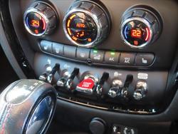 2018 MINI
Clubman Cooper S
