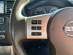 2014 Nissan
Navara ST