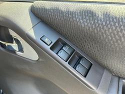 2014 Nissan
Navara ST