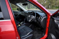 2014 Nissan
X-TRAIL ST-L