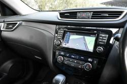 2014 Nissan
X-TRAIL ST-L
