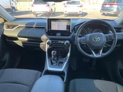 2019 Toyota
                RAV4 GXL