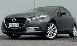 2017 Mazda
                3 SP25