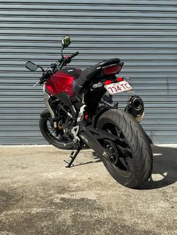 2018 Honda CB300R Red