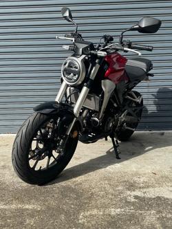 2018 Honda CB300R Red