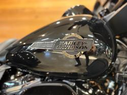 2025 Harley-davidson 2025 Harley-davidson 1900CC FLHTCUTG TRI GLIDE U/CLC 114 TRI BLACK
