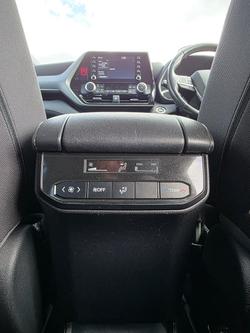 2021 Toyota
Kluger GX