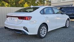 2021 Kia
                Cerato S