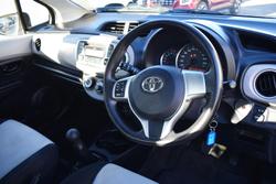 2012 Toyota
Yaris YR