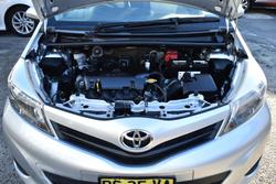 2012 Toyota
Yaris YR