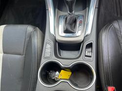 2016 Holden
Calais V