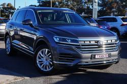 2020 Volkswagen
                Touareg 170TDI