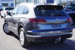 2020 Volkswagen
Touareg 170TDI