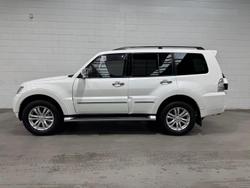 2020 Mitsubishi
Pajero Exceed