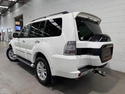 2020 Mitsubishi
Pajero Exceed