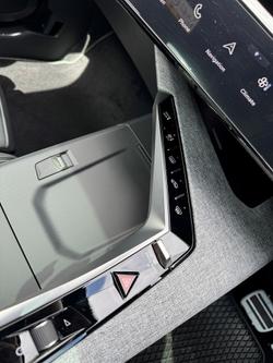 2025 Peugeot
                3008 GT Premium e-DCS Hybrid