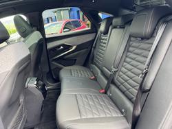 2025 Peugeot
                3008 GT Premium e-DCS Hybrid