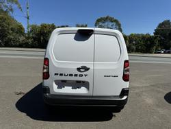 2025 Peugeot Partner Pro Low Roof SWB