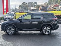 2024 Nissan
X-TRAIL ST-L E-POWER