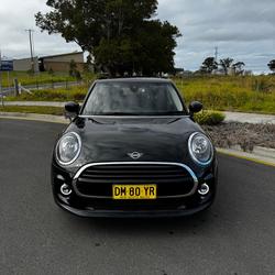2020 MINI
Hatch Cooper