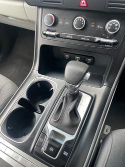 2022 Kia
                Carnival S