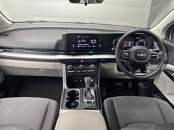 2022 Kia
                Carnival S