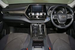 2022 Toyota
Kluger GX