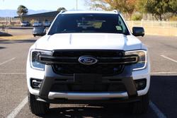 2025 Ford
Everest Wildtrak
