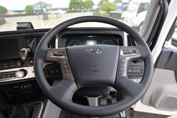 2025 HYUNDAI D217 ULWB WHITE