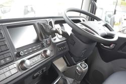 2025 HYUNDAI D217 ULWB WHITE