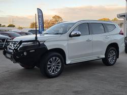 2020 Mitsubishi
Pajero GLX